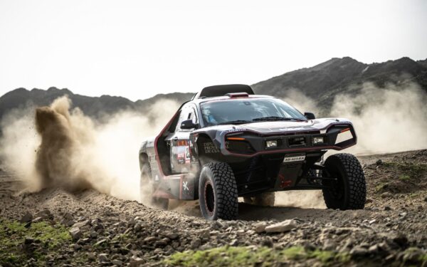 Dakar Rally Car Gets Steel 3D Printing Treatment